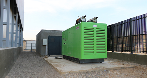 Keyfiyyətli-və-fasiləsiz-xidmətin-göstərilməsi-üçün-ərazidə-yüksək-gərginlikli-transformator,-stabilizator,-generatorlar-mövcuddur